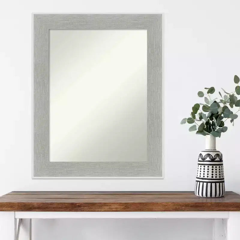 Specchio da parete senza smusso Glam Linen Gray 23" x 29" - Amanti Art