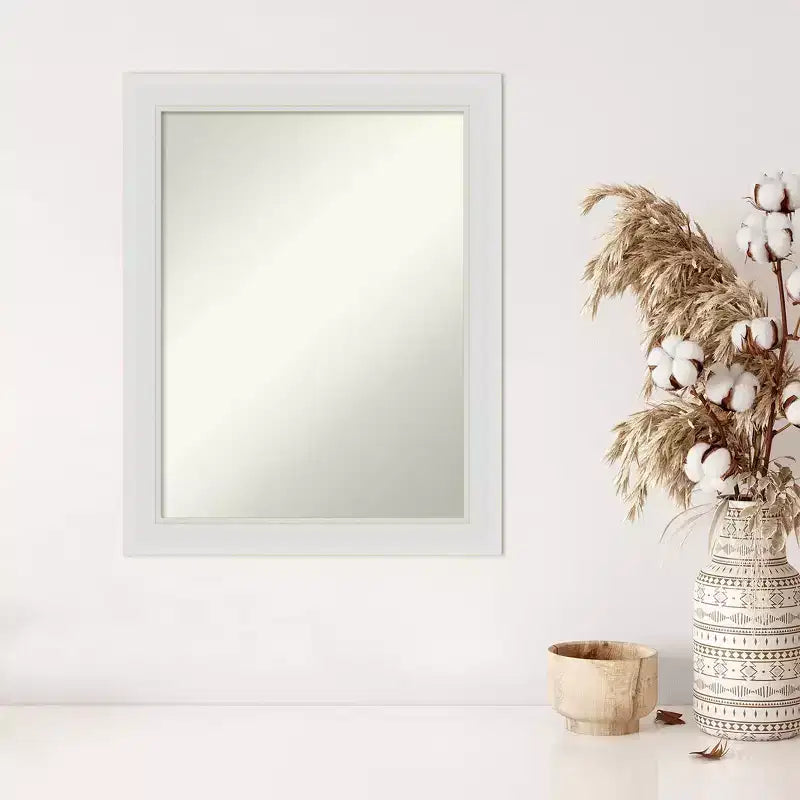 Specchio da parete senza smussatura Flair Soft White stretto 22" x 28" - Amanti Art: rettangolare moderno, include l'hardware di montaggio