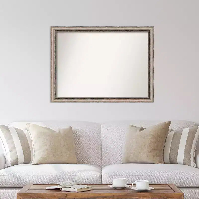 Specchio da parete Lyla Ornate Silver non smussato da 42" x 31" - Amanti Art: Grande rettangolare, decorativo, cornice in polistirolo