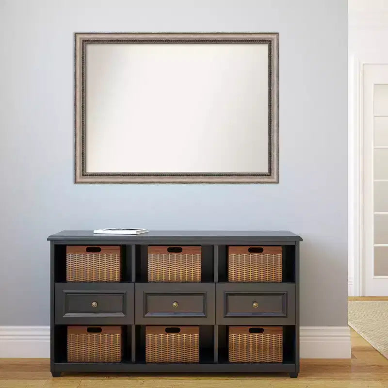 Specchio da parete Lyla Ornate Silver non smussato da 42" x 31" - Amanti Art: Grande rettangolare, decorativo, cornice in polistirolo