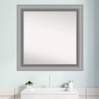 Specchio da parete per bagno Amanti Art con cornice a punta da 81 cm x 81 cm, non smussata, nichel lucido: moderno, quadrato, per mobile lavabo, include ferramenta per il montaggio