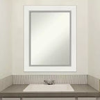 Specchio da parete per bagno Amanti Art con cornice in EVA, non smussato, 24" x 30", bianco: rettangolare, cornice in polistirene, montato a parete