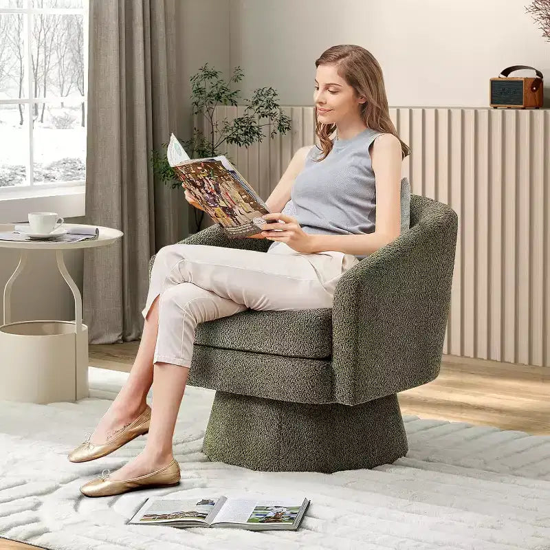 Poltrona Girevole a 360°, Rivestimento in ciniglia Felpata, Base in Legno con Pouf, Regolabile (Beige/Grigio/Verde/Rosa) per Soggiorno e Camera da Letto