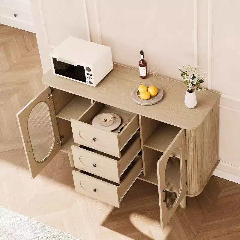 Credenza a buffet da 47" con ante in vetro scanalato e 3 cassetti, madia moderna con ripiani regolabili per cucina, sala da pranzo