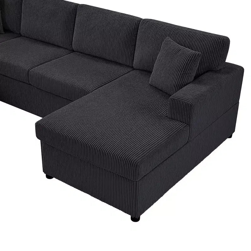Divano sezionale Whisen Oversize in velluto a coste con penisola e tre morbidi cuscini decorativi