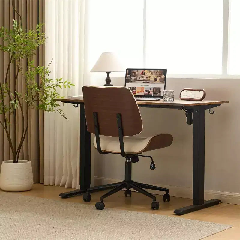 VINGLI Sedia da Ufficio Senza Braccioli con Sedile e Schienale Curvi Larghi, Sedia da Scrivania Ergonomica Regolabile in Altezza, Elegante Sedia da Lavoro in Noce, PU