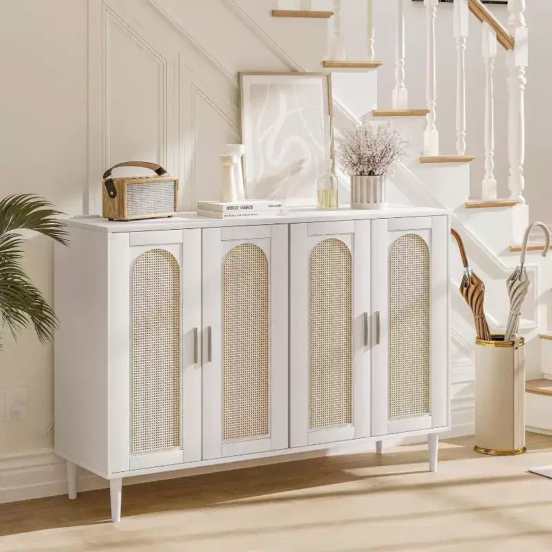 Credenza moderna con vani contenitore, madia da cucina con 4 ante, mobiletto bar con ripiano regolabile per sala da pranzo, soggiorno