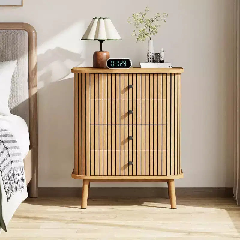COZONY Cassettiera in Vimini a 4 Cassetti con Gambe in Legno, Mobile Contenitore Naturale con Maniglie Nere, Cassettiera Multifunzione per Camera da Letto Soggiorno Ingresso