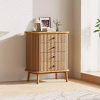 COZONY Cassettiera in Vimini a 4 Cassetti con Gambe in Legno, Mobile Contenitore Naturale con Maniglie Nere, Cassettiera Multifunzione per Camera da Letto Soggiorno Ingresso