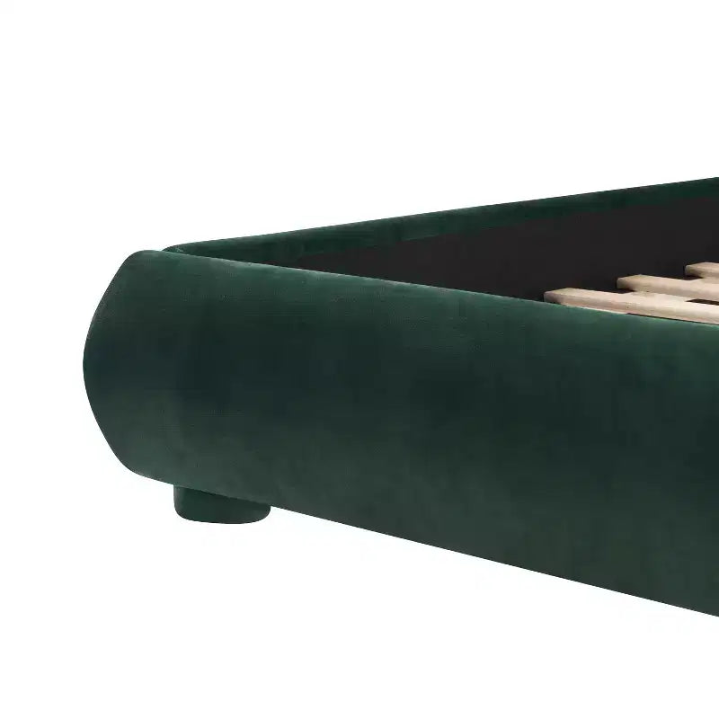Letto a piattaforma Queen/King Size, struttura imbottita in tessuto Bouclé con testiera curva - ModernLuxe