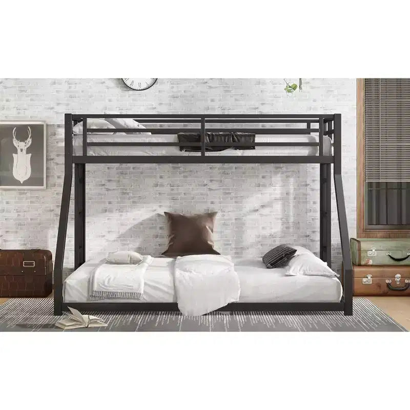 Bellemave Letto a castello Twin XL su Queen con scaletta e ringhiera di sicurezza, telaio del letto a castello resistente e silenzioso per adolescenti e adulti, nero