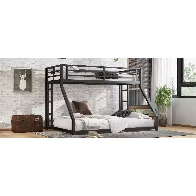 Bellemave Letto a castello Twin XL su Queen con scaletta e ringhiera di sicurezza, telaio del letto a castello resistente e silenzioso per adolescenti e adulti, nero
