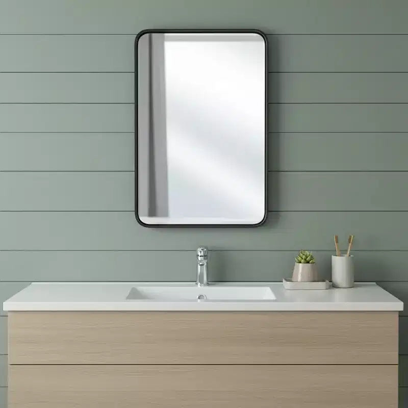 HomeRoots 30 Specchio da bagno con cornice fluttuante in metallo nero