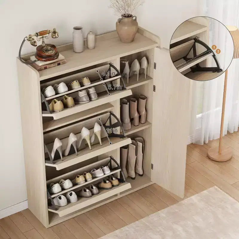 Scarpiera a cassetti a ribalta con ripiani in legno regolabili, ideale per ingressi, corridoi e salotti come soluzione nascosta per riporre le scarpe.