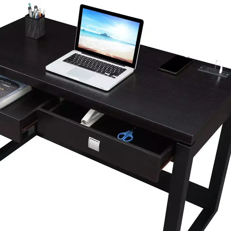 HomeStock Scrivanie per computer in composito di legno di colore nero, altezza 71 cm, con cassetto multiuso
