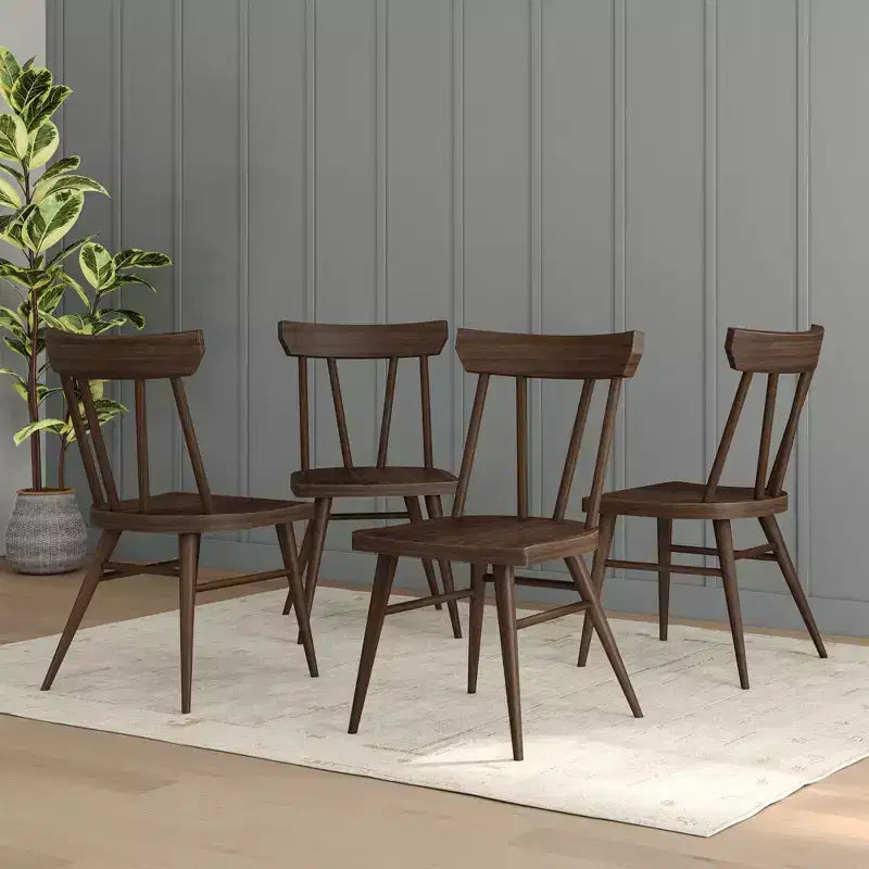 Set di 4 sedie da pranzo Windsor in legno massello Plank+Beam