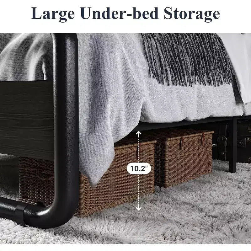 Letto in metallo King Size con testiera e pediera in legno curvato, struttura del letto a piattaforma resistente, contenitore sotto il letto, facile montaggio, nero
