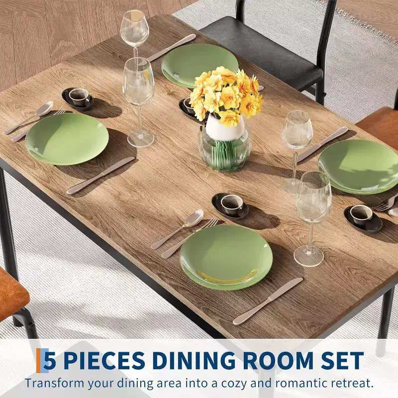 Set tavolo da pranzo per 4 persone, tavolo e sedie da pranzo in legno da 5 pezzi, 4 sedie imbottite in PU, marrone + nero