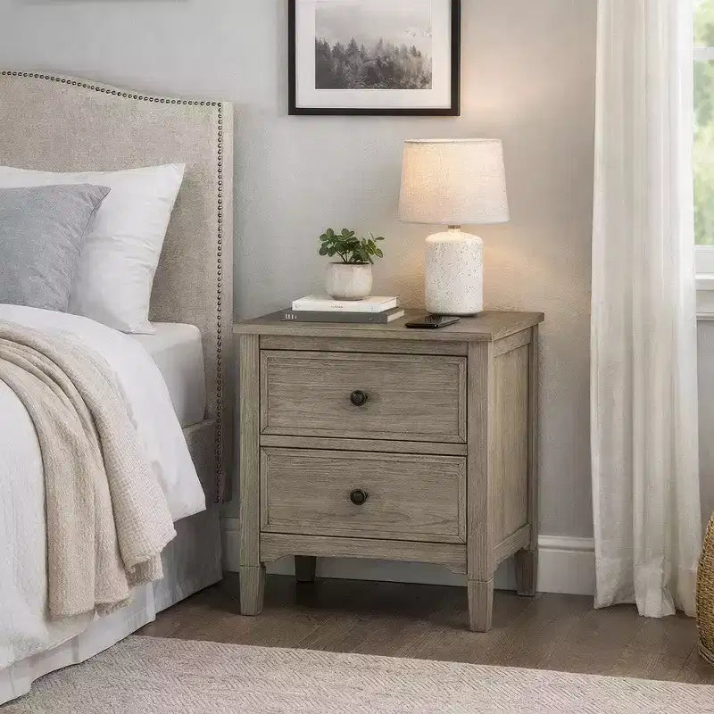 Comodino in legno a 2 cassetti Royal Hampton con pomelli rotondi, grigio