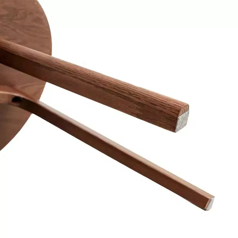 Tavolino rotondo in legno Homy Casa con design a 3 gambe per soggiorno o camera da letto