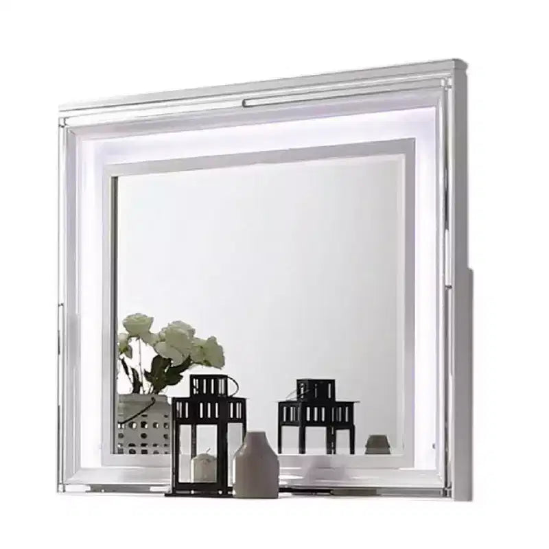 Specchio da comò Royal Hampton con luci LED, cornice in legno massello bianca da 47 pollici