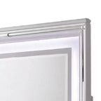 Specchio da comò Royal Hampton con luci LED, cornice in legno massello bianca da 47 pollici
