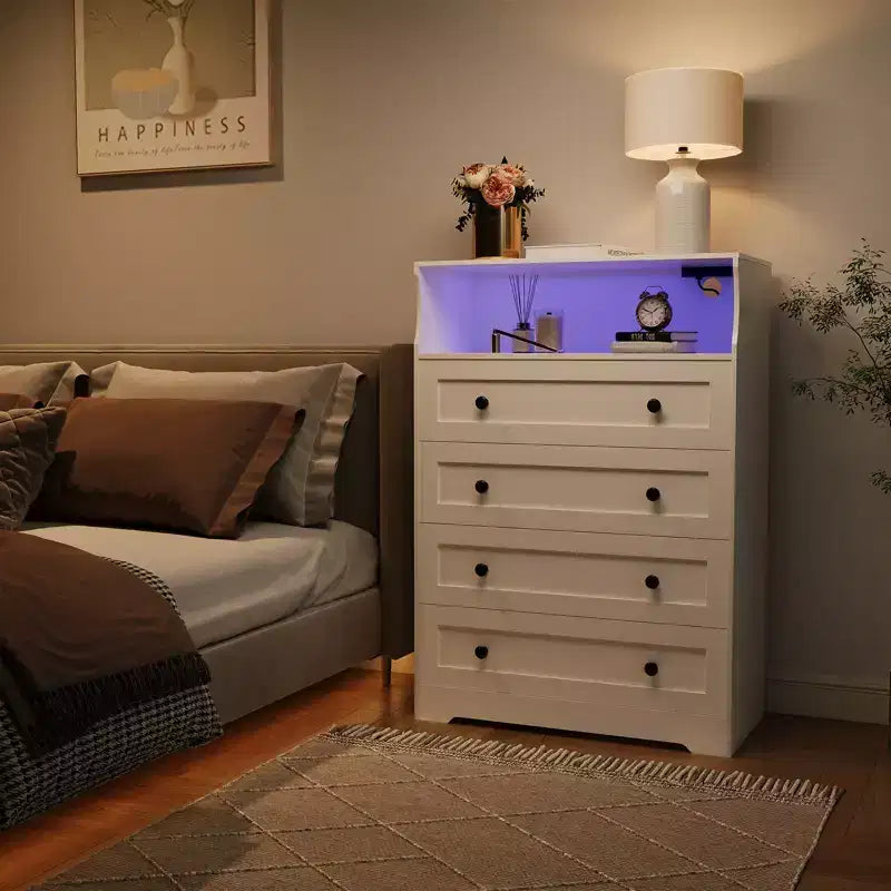 Comò sottile moderno a 4 cassetti con porte USB, armadietto in legno per camera da letto e ripostiglio, cassettiera salvaspazio