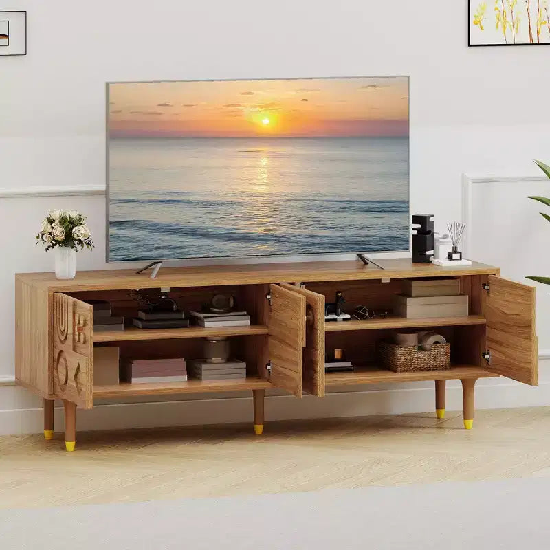 Mobile TV Mid-Century per TV fino a 80 pollici, Console multimediale moderna con 4 ante intagliate, Centro di intrattenimento da 70 pollici con contenitore per soggiorno