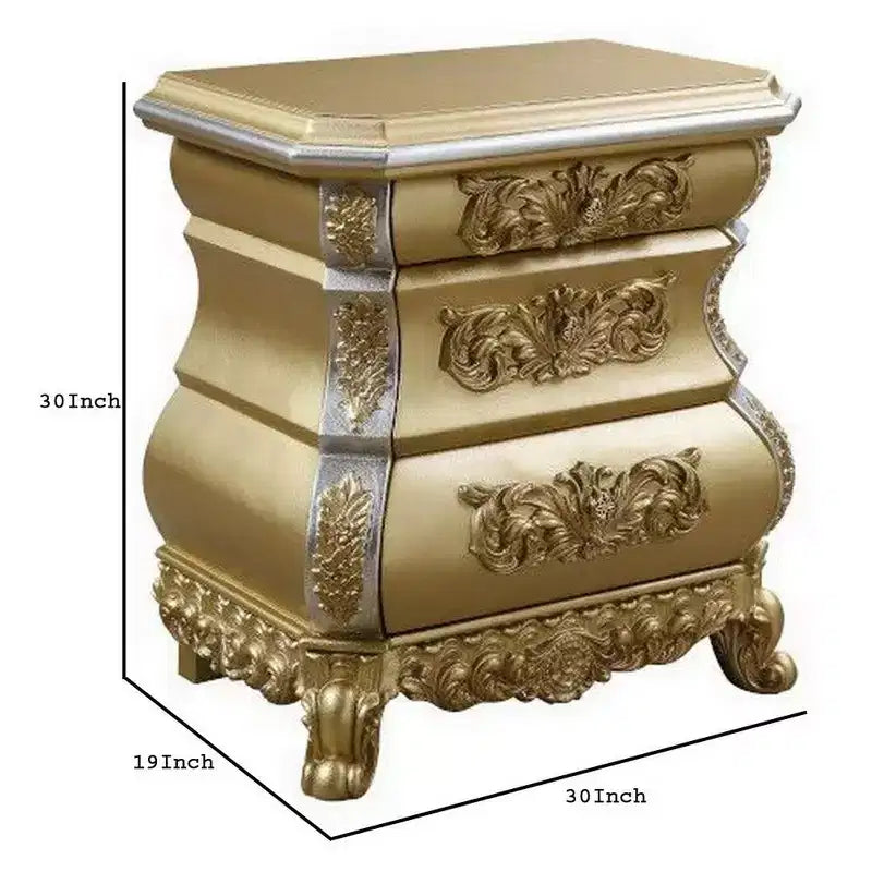 Comodino Royal Hampton sagomato a bombé con 3 cassetti intagliati, oro