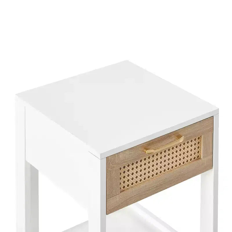 Comodino Homy Casa con cassetto in rattan, tavolino da notte con ripiano aperto