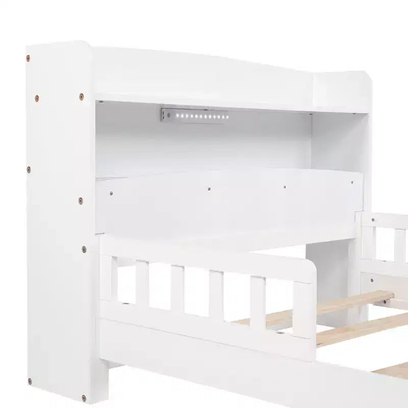 Letto matrimoniale Luxystar in legno con testiera libreria, luce LED con sensore di movimento e spondine regolabili