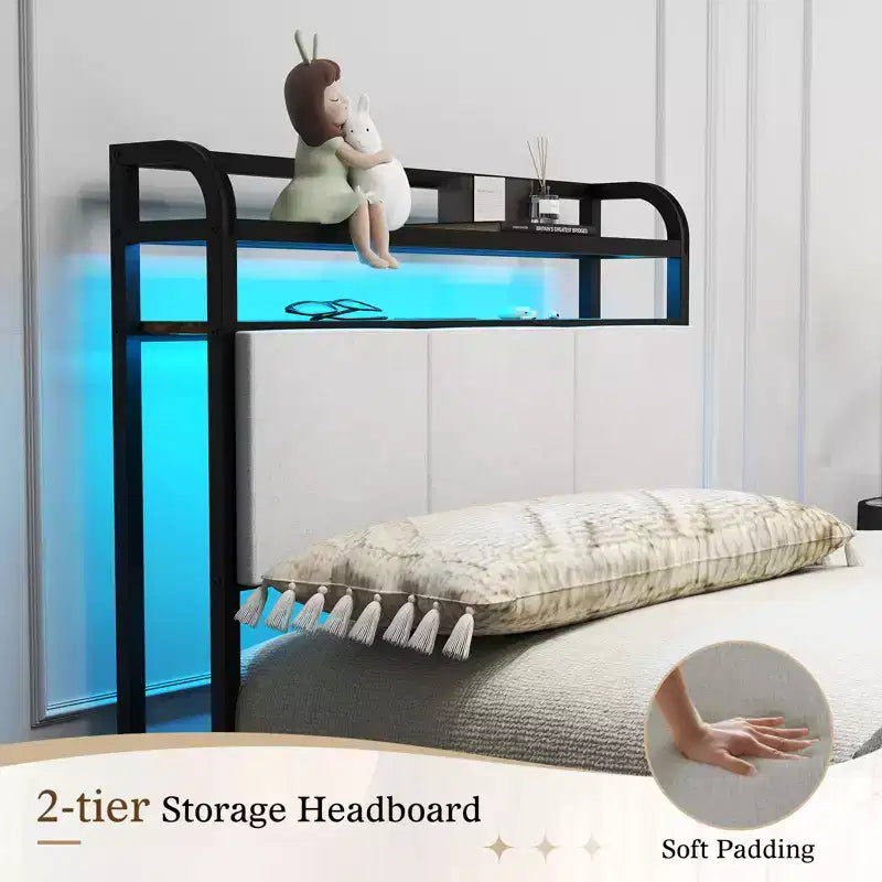 Struttura letto Costway Full/Queen/King size con stazione di ricarica, letto a piattaforma in metallo con testiera imbottita