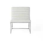 Poltrona moderna Cael Christopher Knight Home con rivestimento in similpelle
