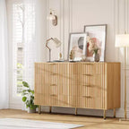 Comò a 8 cassetti in legno da 140 cm con maniglie in metallo e design antiribaltamento - Finitura naturale moderna per camera da letto, soggiorno e ufficio.