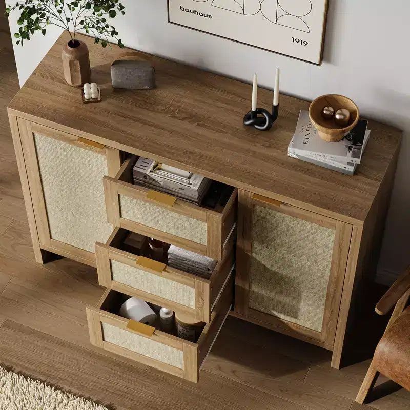 Mobile Buffet con Cassetti, Credenza Moderna in Rattan da 120 cm Stile Bohémien con 3 Cassetti/Ante, Ripiano Regolabile, Mobile Bar in Legno