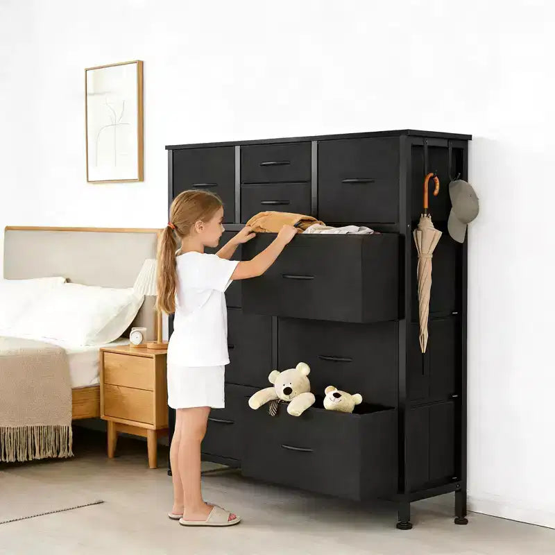 Cassettiera portaoggetti TUYOHW a 10 cassetti con tasche laterali e ganci, organizer in tessuto con piano in legno, torre portaoggetti per camera da letto, armadio e ingresso