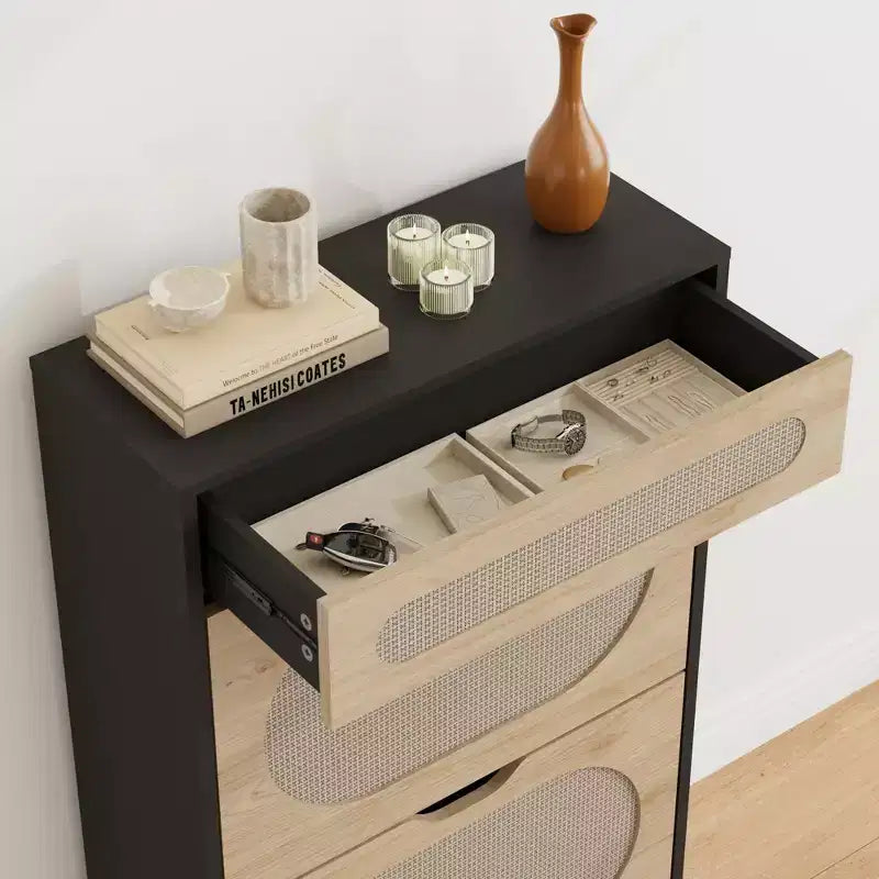 Scarpiera in Rattan con 3 Cassetti - Design Ribaltabile ed Estraibile, 3 Ripiani Regolabili, Mobile Stretto Salvaspazio per Ingresso e Veranda