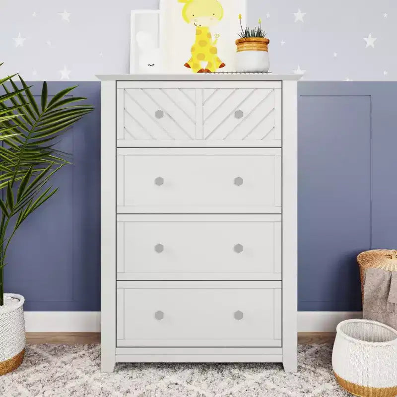 Comò a 4 cassetti Atwood Child Craft per la cameretta o la camera da letto, ampio spazio di archiviazione, kit anti-ribaltamento incluso per evitare il ribaltamento, atossico, finitura sicura per i bambini
