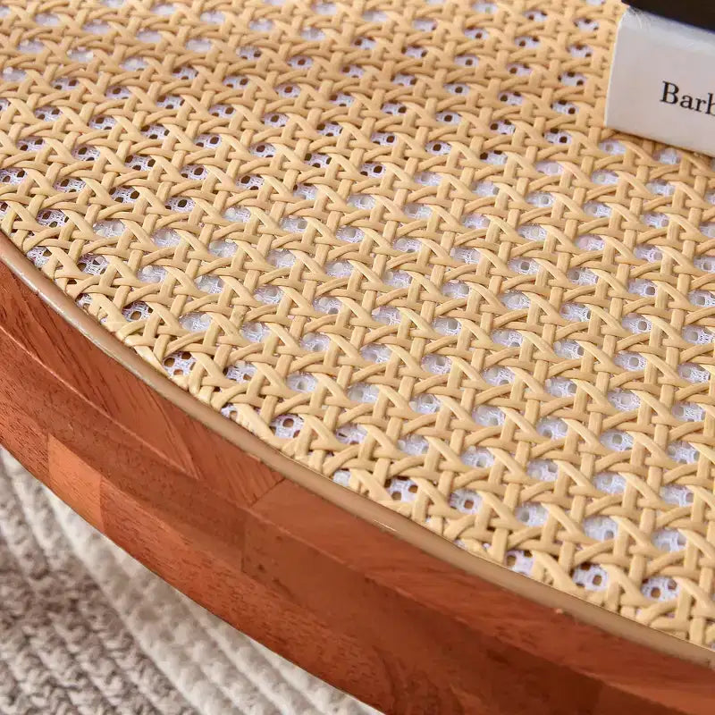 TUYOHW Tavolino da caffè rustico a 2 ripiani con piano in vetro, tavolino rotondo in rattan intrecciato, tavolino basso in stile orientale da 80 cm per soggiorno