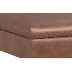 Lilah Ottoman Contenitore Tavolino Quadrato Contemporaneo Mid Century, Larghezza 91 cm, con Coperchio Sollevabile, in Ecopelle Vegana Marrone Scuro Invecchiato