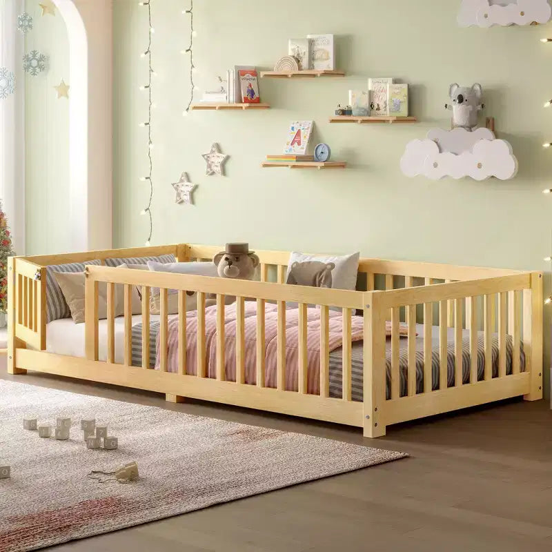 Bellemave Letto a terra per bambini in legno massello con sponde di sicurezza e porta rimovibile, letto a terra Montessori per bambini