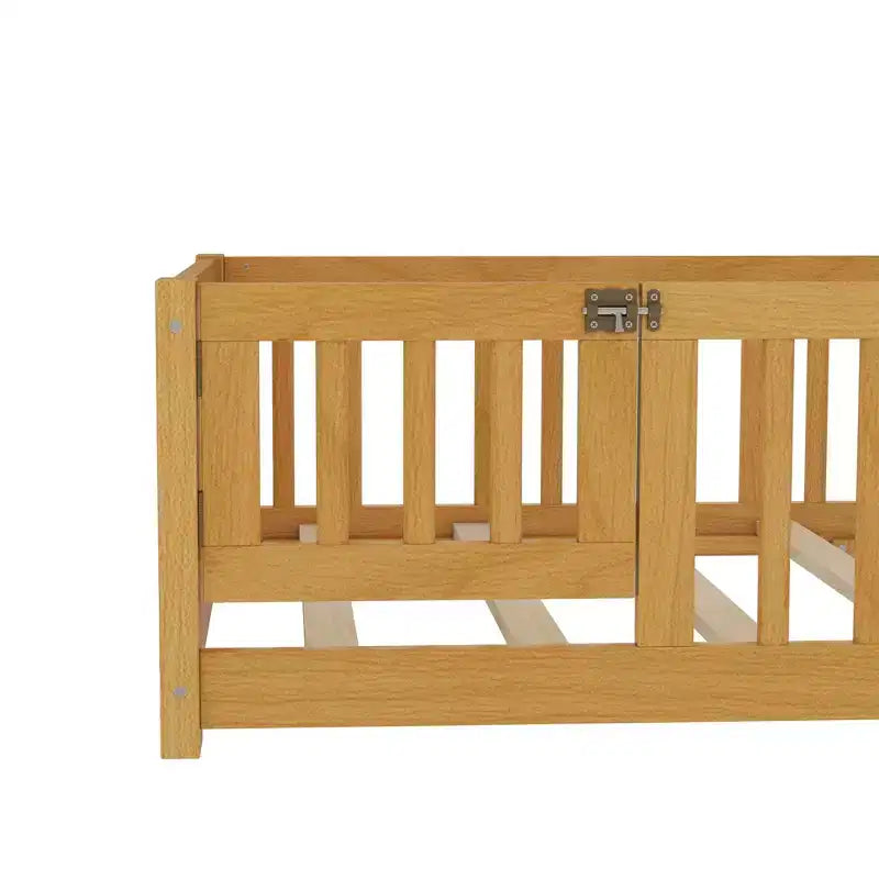 Bellemave Letto a terra per bambini in legno massello con sponde di sicurezza e porta rimovibile, letto a terra Montessori per bambini