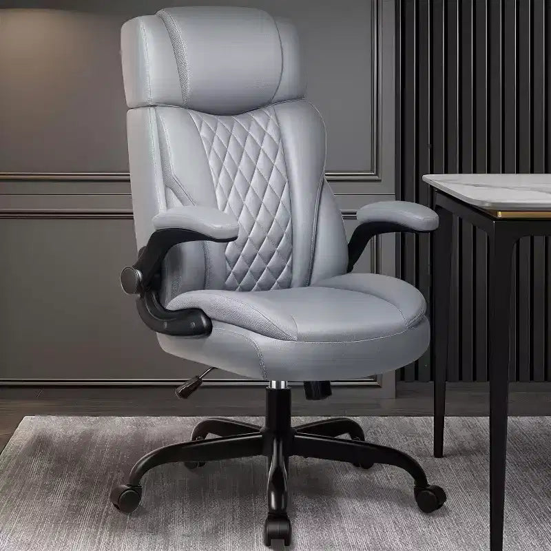 Sedia da ufficio ergonomica con poggiatesta, supporto lombare e cuscino del sedile regolabili, sedia da scrivania in pelle con funzione reclinabile per l'home office