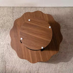 Tavolino da caffè 80 cm, Bordo smerlato, Centro Tavolo con adesivo effetto legno ingegnerizzato Noce, Tavolino da caffè moderno irregolare rotondo per soggiorno/camera da letto