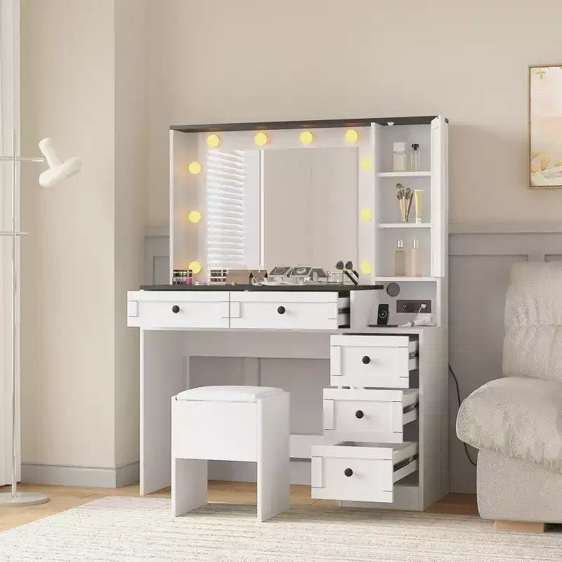 Set Sgabello Toeletta Trucco Bianco, Tavolino da Trucco Piccolo con Specchio Illuminato, Stazione di Ricarica, 5 Cassetti, Armadietto a 3 Livelli e Sgabello Imbottito