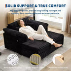 Poltrona chaise longue oversize da interno, comodo divano lounge in velluto a coste con ampi braccioli imbottiti e cuscini decorativi, accogliente divano letto per soggiorno