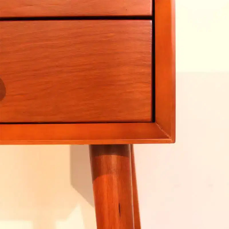 Comodino con 2 cassetti e design frontale angolato per camera da letto o soggiorno